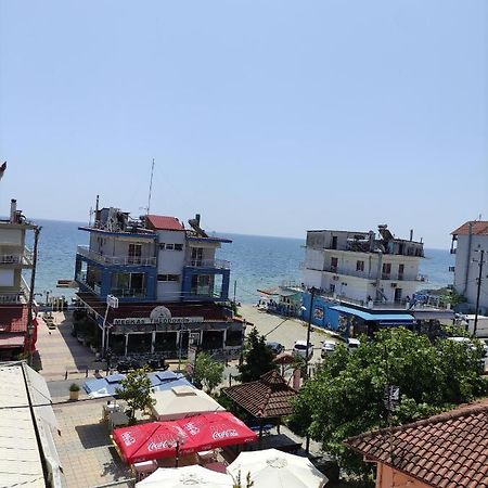 Paralía Villa Odyssia מראה חיצוני תמונה