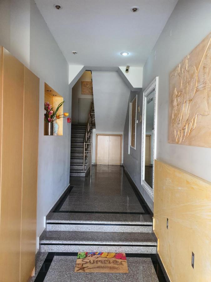 Paralía Villa Odyssia מראה חיצוני תמונה