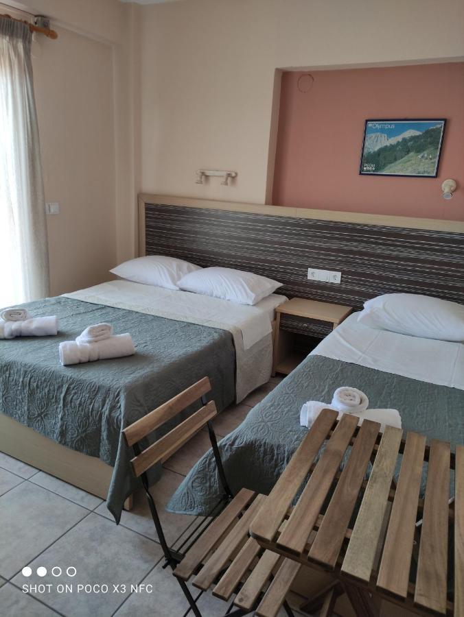Paralía Villa Odyssia מראה חיצוני תמונה