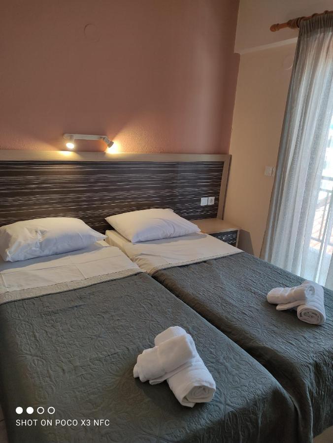 Paralía Villa Odyssia מראה חיצוני תמונה