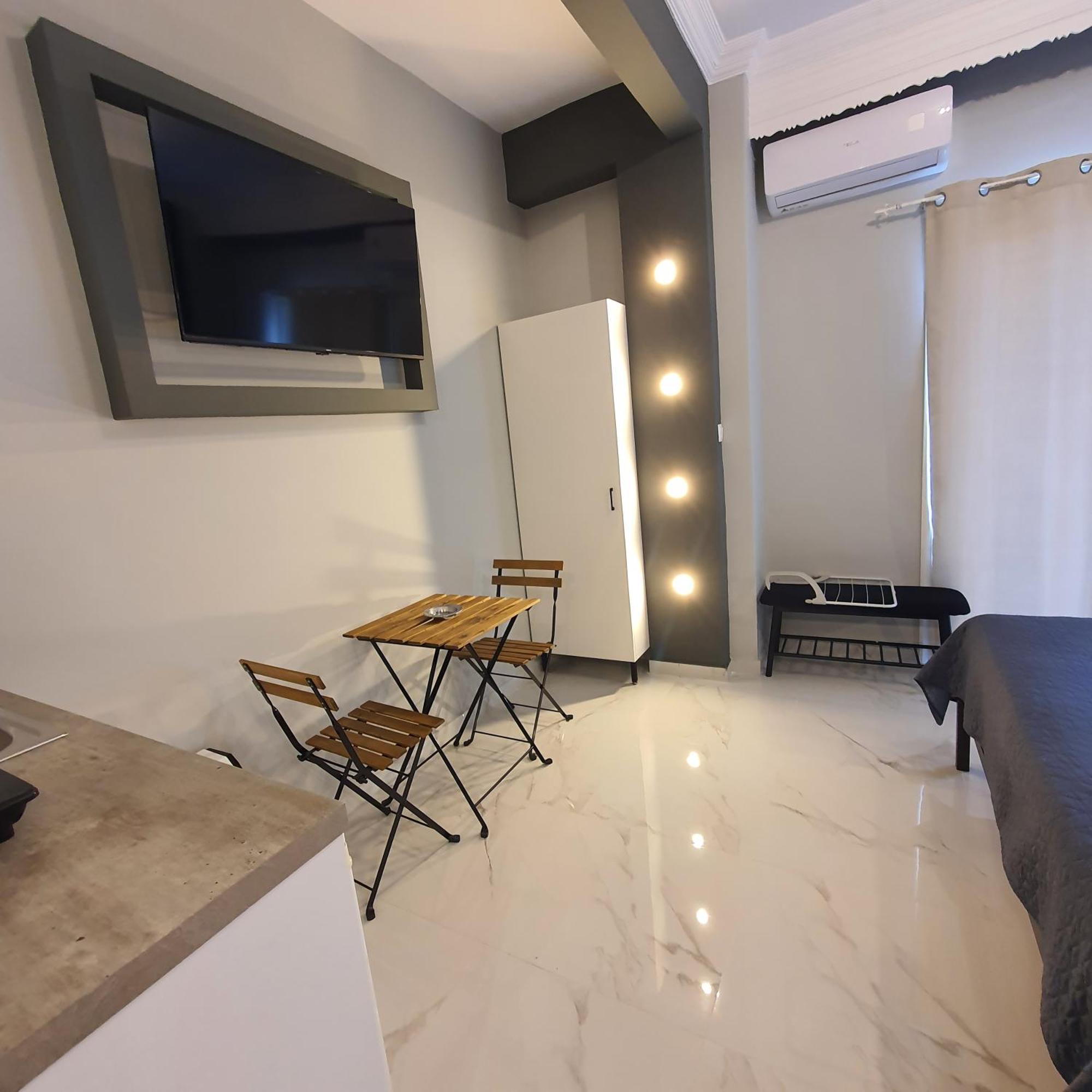 Paralía Villa Odyssia מראה חיצוני תמונה