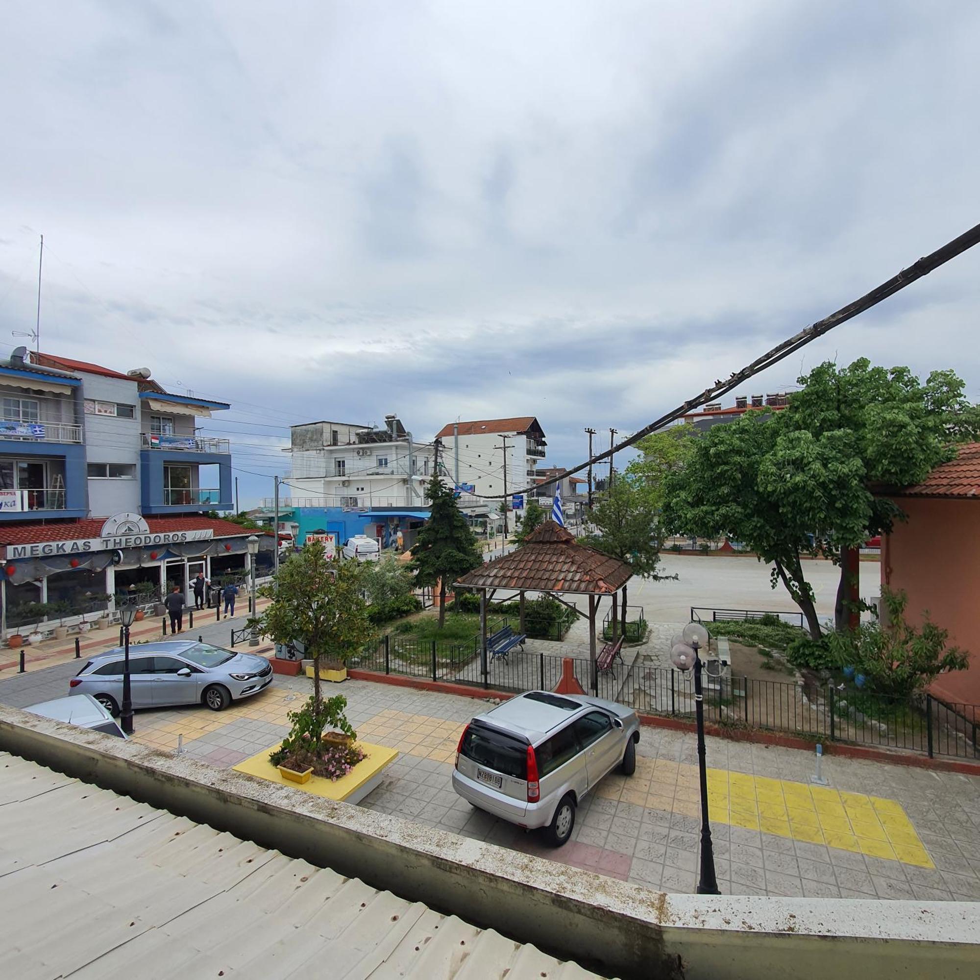 Paralía Villa Odyssia מראה חיצוני תמונה